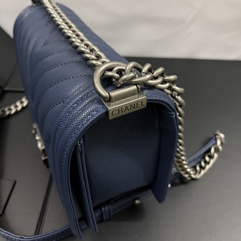 Ch**el leboy series bags